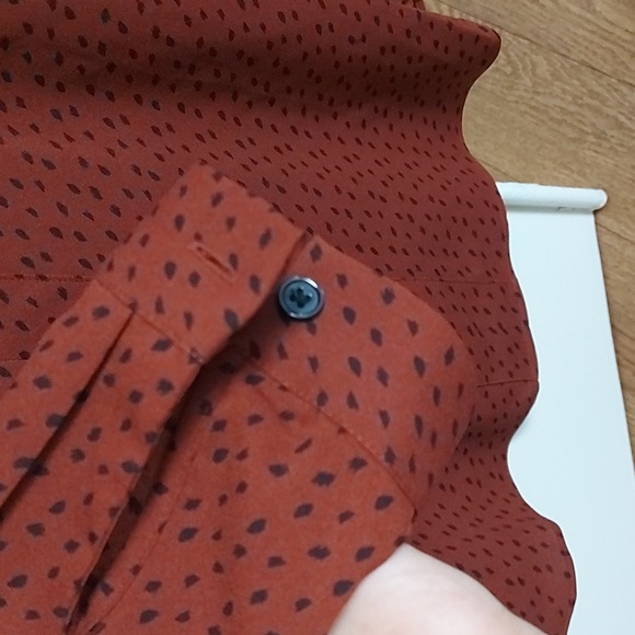 Red V-Neck Blouse - Ricki's - XS - Picture 4 of 4